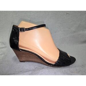 Cole Haan Womens Black Leather Woven Toe Ankle Strap Wedge Sandals 
Sz 8B Dressy